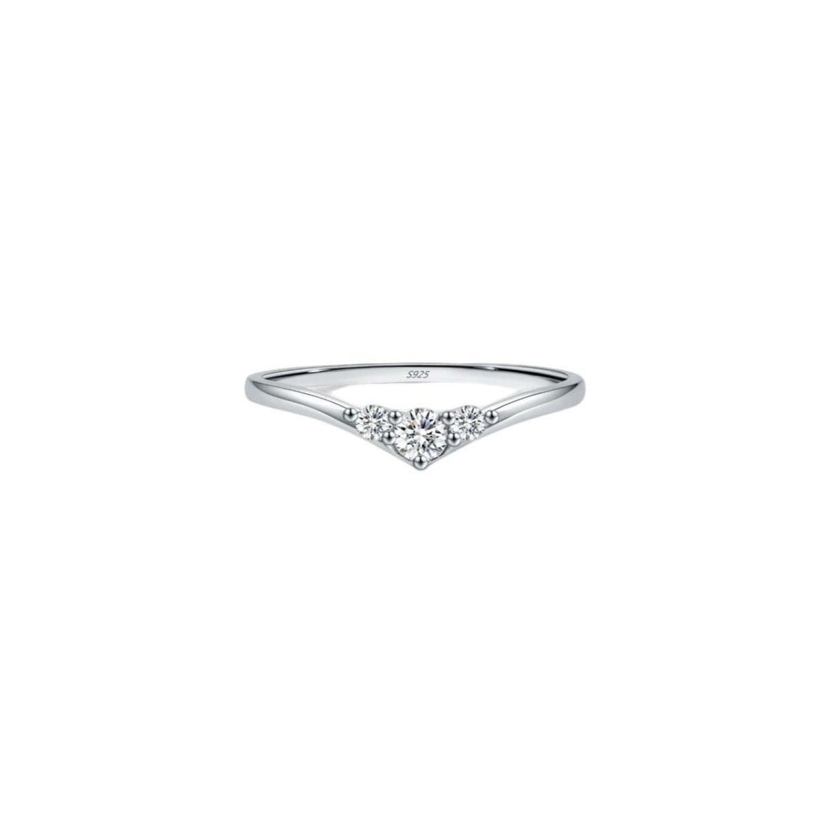 Sparkling V Chevron Ring