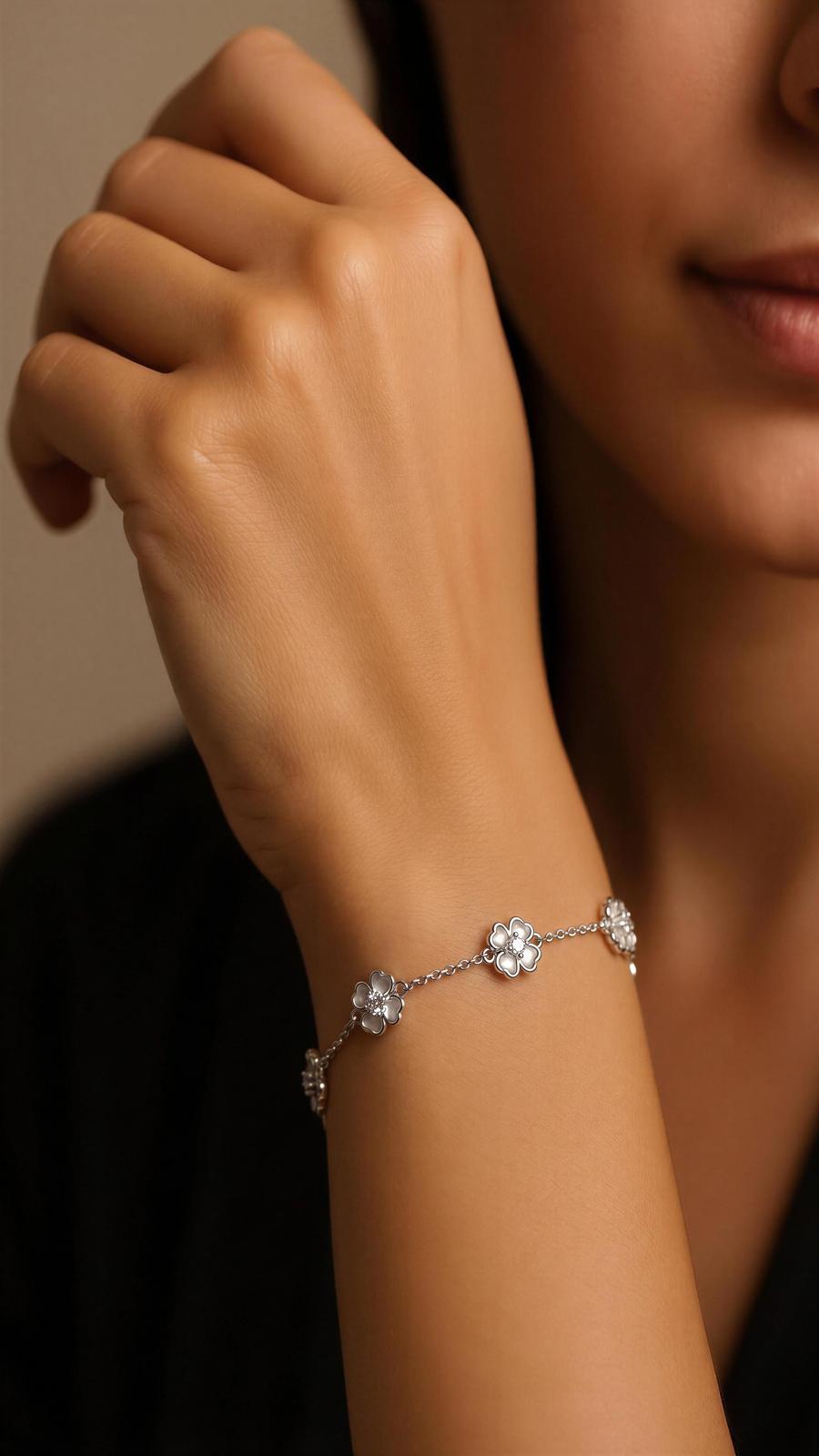 Daisy Blossom Chain Bracelet