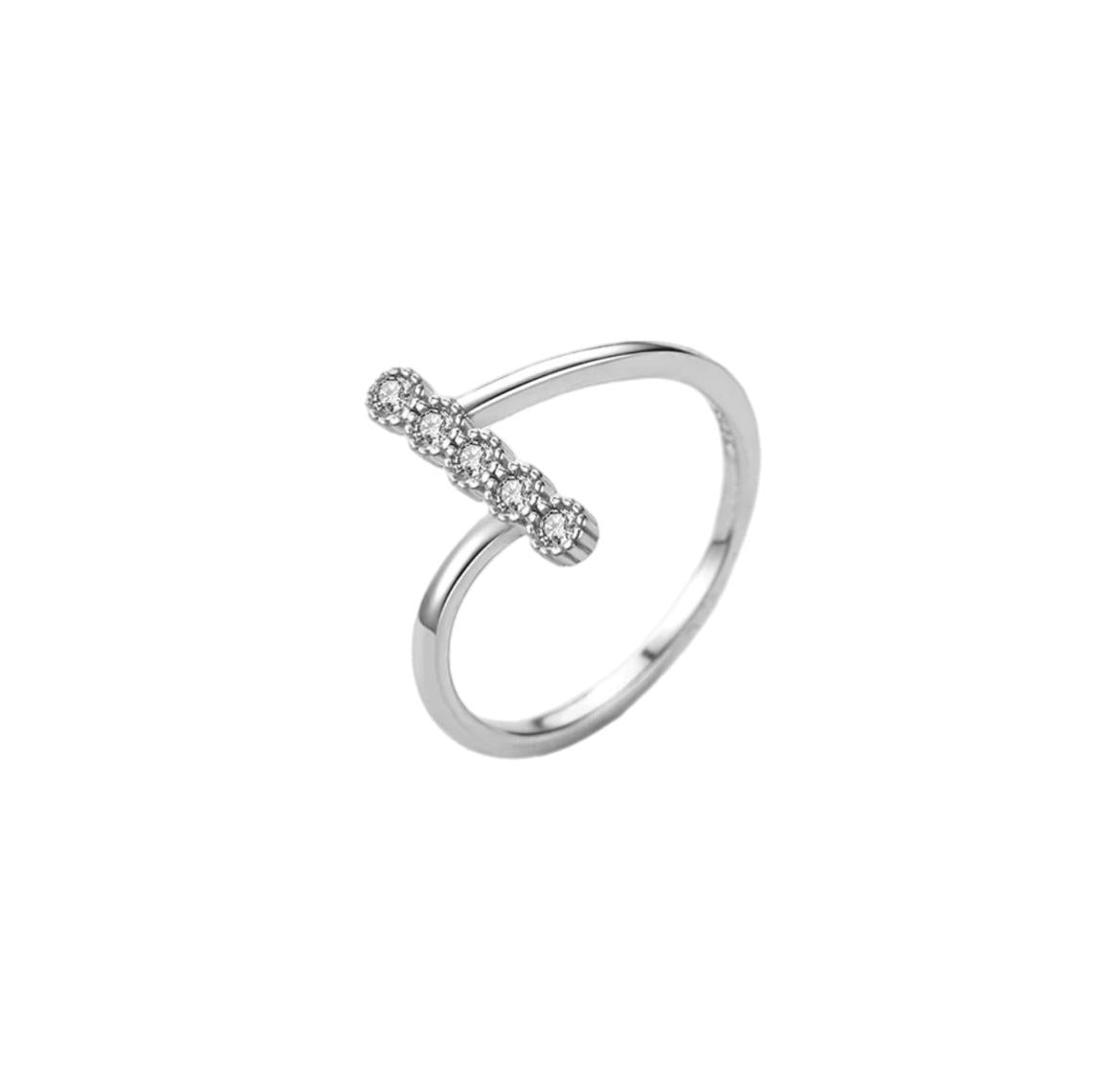 Modern Five‑Stone Bypass Ring