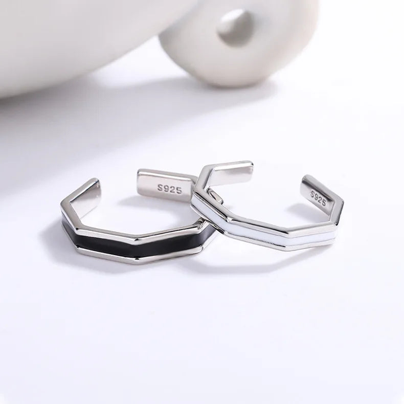 Sterling Silver Linetype Black White Adjustable Rings