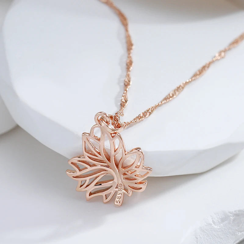 Maple Leaf Pendant 585 Plated Gold Color Fashion  Necklace