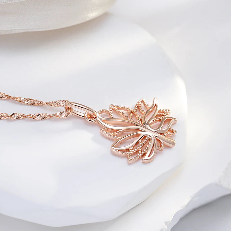 Maple Leaf Pendant 585 Plated Gold Color Fashion  Necklace